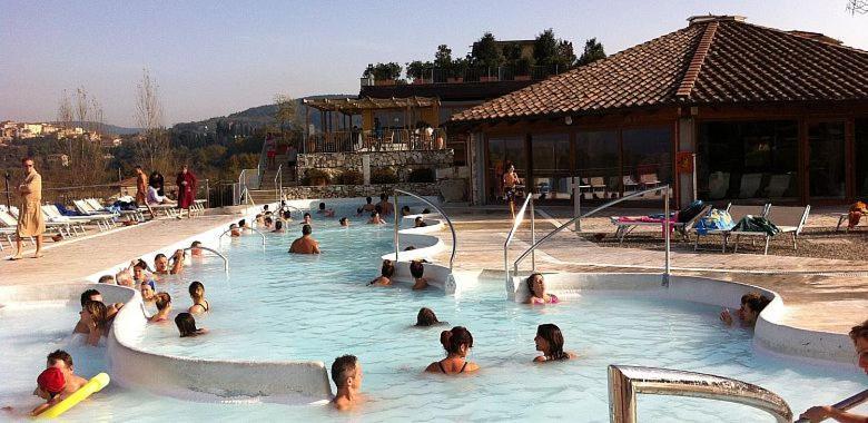 Il Casolare Bed & Breakfast Penna Luaran gambar